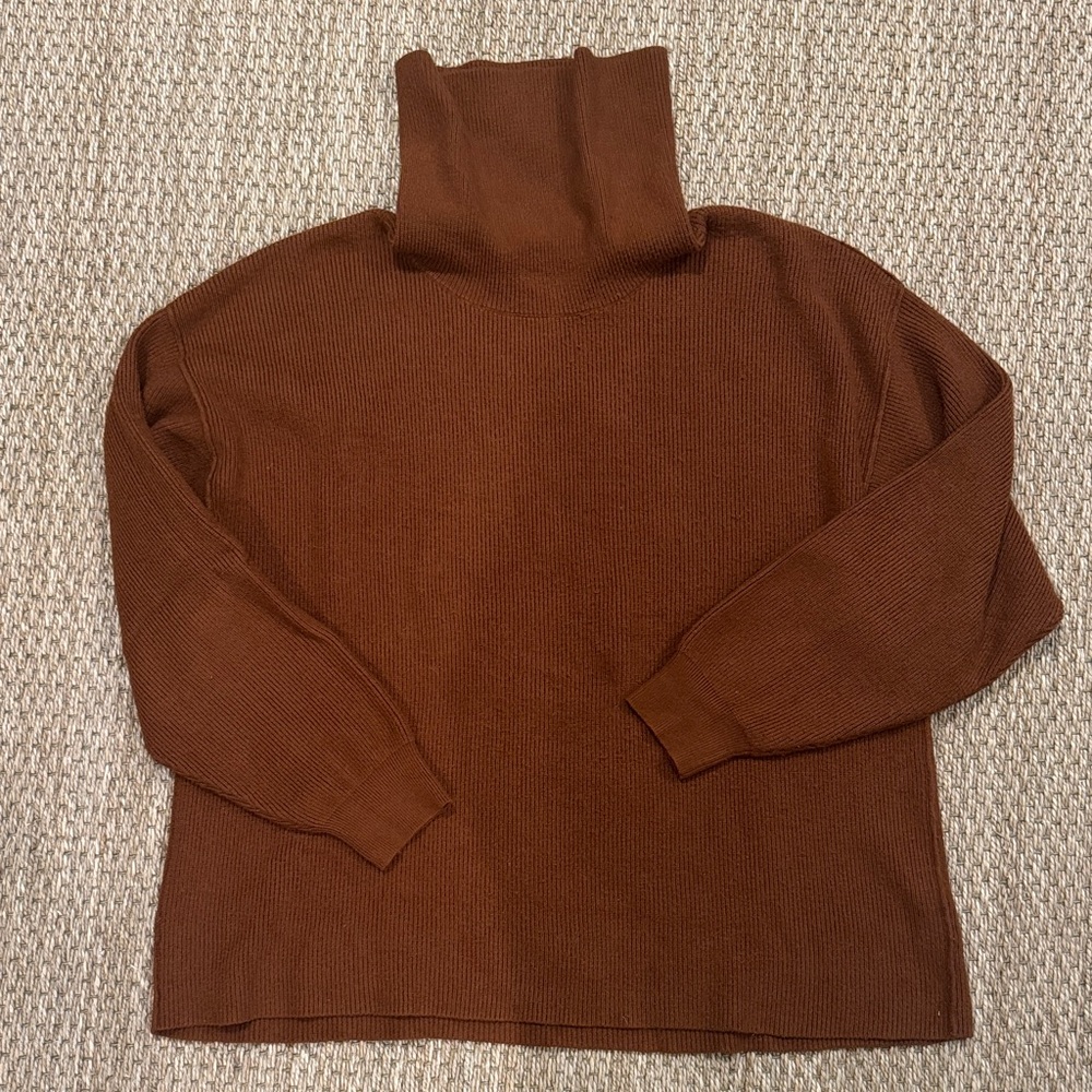 Free People Softly Structured Tunic Sweater in Tobacco